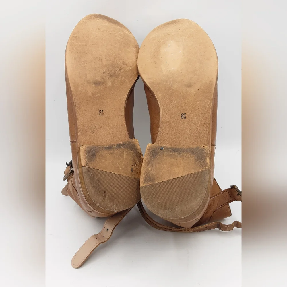 Diba True Road Map Tan Leather Double Adjustable Strap Ankle Bootie Size 8.5M.
